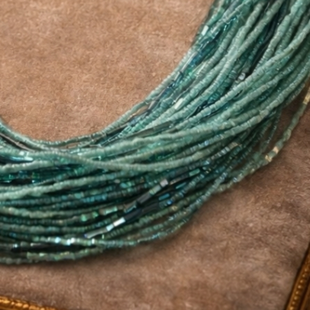 Vintage multi strand glass bead necklace in a soft aqua turquoise tone layers - Picture 2 of 4